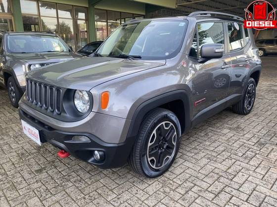 JEEP RENEGADE 2.0 16V TURBO DIESEL TRAILHAWK 4P 4X4 AUTOMÁTICO JEEP RENEGADE 2.0 16V TURBO DIESEL TRAILHAWK 4P 4X4 AUTOMÁTICO